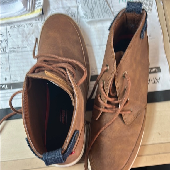 Levi´s Brown Chukka Boots for Men